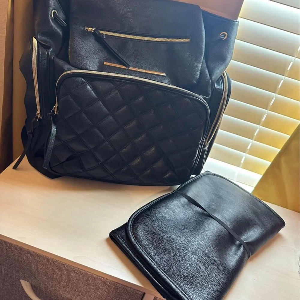Steve Madden lots storage